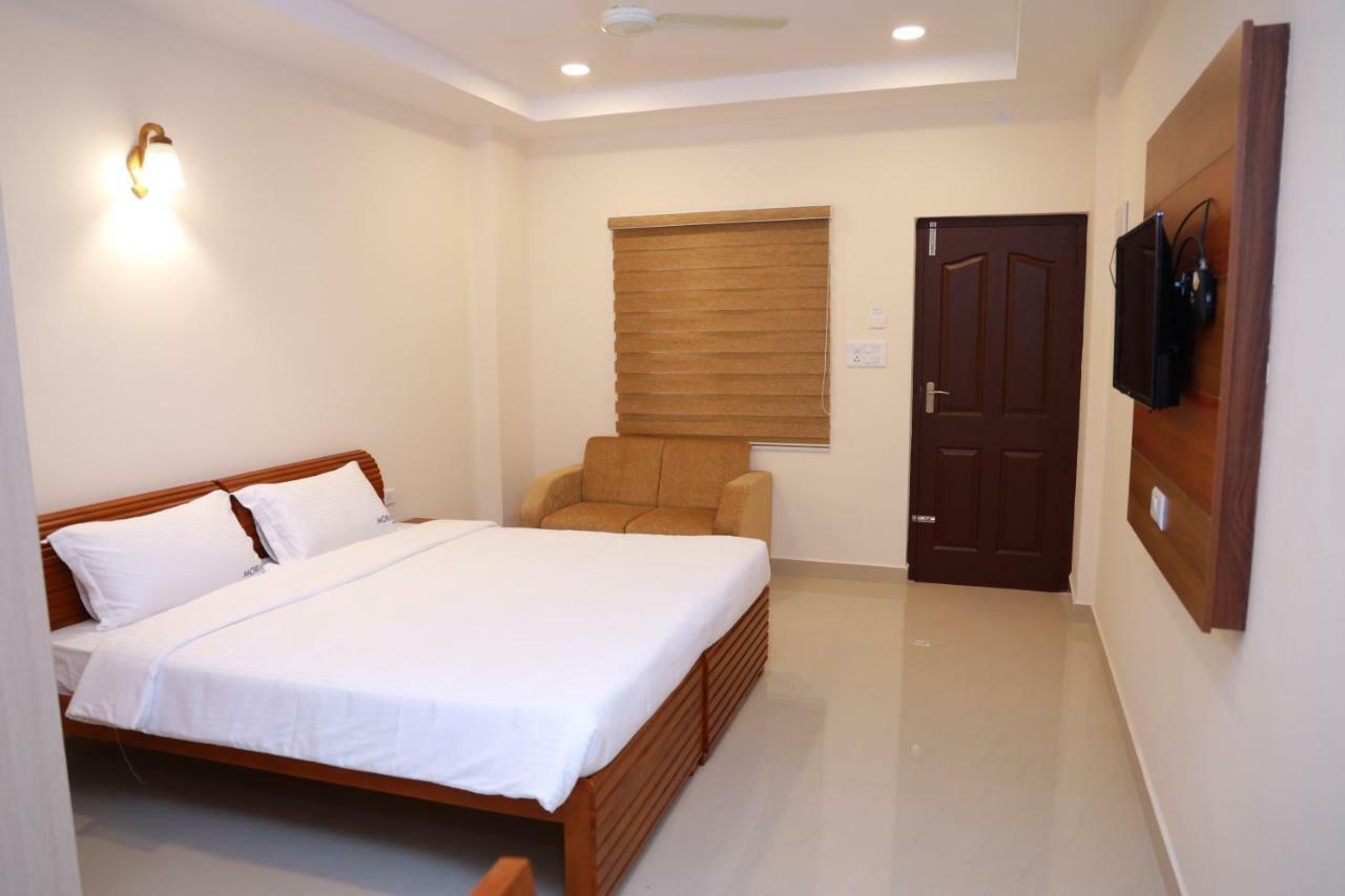 Moriah Inn Pala Pullappalli Buitenkant foto